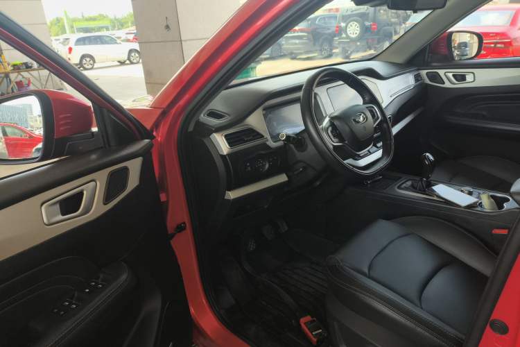 Used Cowin Xuanjie 2020 Revised Version 1.5L Manual – Xuan Driver Seat
