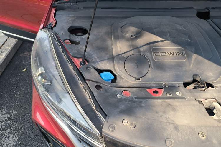 Used Cowin Xuanjie 2020 1.5L Manual Xuan Engine Bay Right
