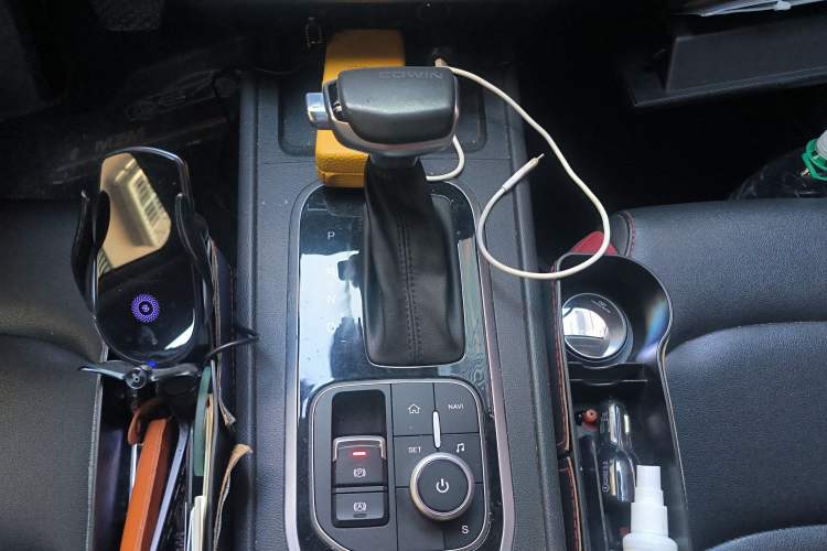 Used Cowin Xuanjie 2020 1.5L CVT Zhaо Gear Lever