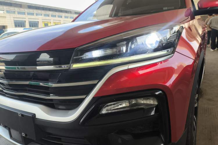 Used Cowin Xuanjie 2020 Revised Version 1.5L Manual – Xuan Left Front Headlight