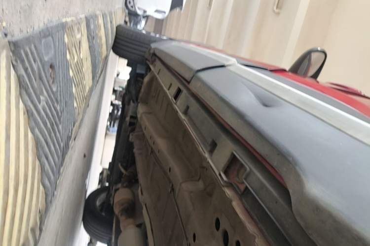 Used Cowin Xuanjie 2020 1.5L CVT Zhaо Left Side Sill