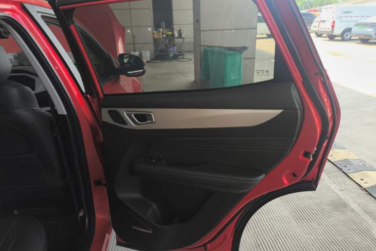 Used Cowin Xuanjie 2020 Revised Version 1.5L Manual – Xuan Right Rear Door Interior