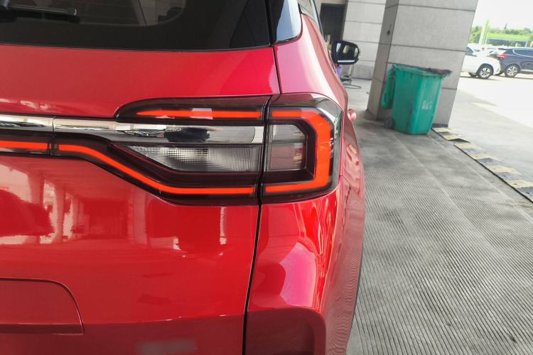 Used Cowin Xuanjie 2020 Revised Version 1.5L Manual – Xuan Right Rear Taillight