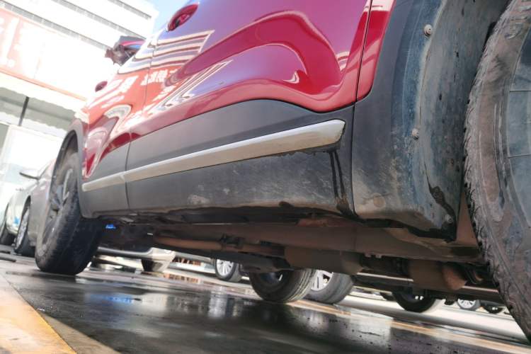 Used Cowin Xuanjie 2020 1.5L Manual Trendy Right Side Sill