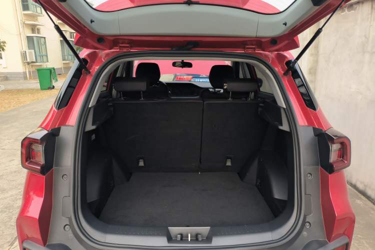 Used Cowin Xuanjie 2020 1.5L Manual Shang Trunk