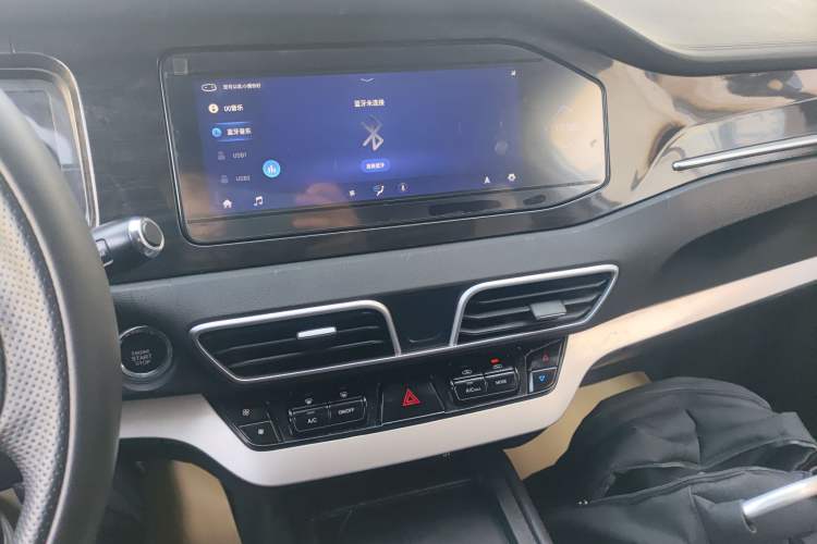Used Cowin Xuanjie 2020 1.5L Manual Trendy Audio And AC Panel