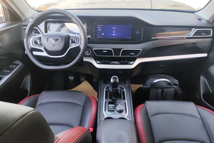 Used Cowin Xuanjie 2020 1.5L Manual Trendy Center Console