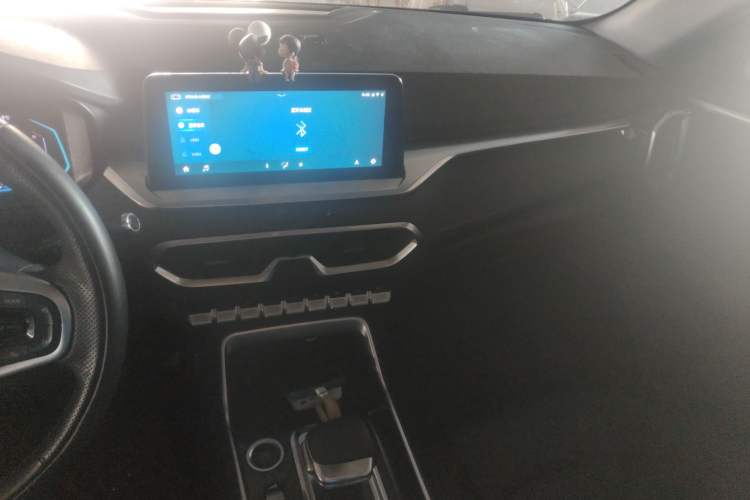 Used Cowin Xuanjie 2020 Updated 1.5L CVT Zhaо Center Console