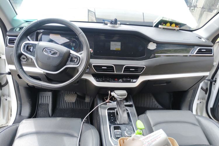Used Cowin Xuanjie 2020 1.5L CVT Zhaо Center Console