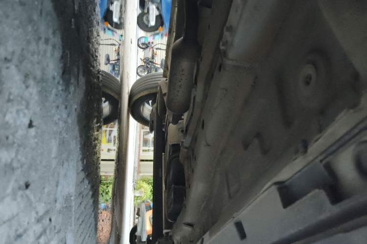 Used Cowin Xuanjie 2020 Updated 1.5L CVT Zhaо Chassis Front Left