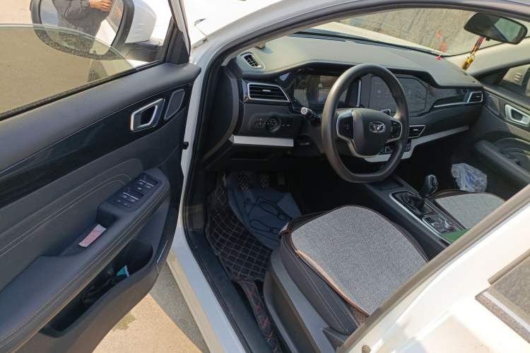 Used Cowin Xuanjie 2020 Revised Version 1.5L Manual - Yue Driver Seat