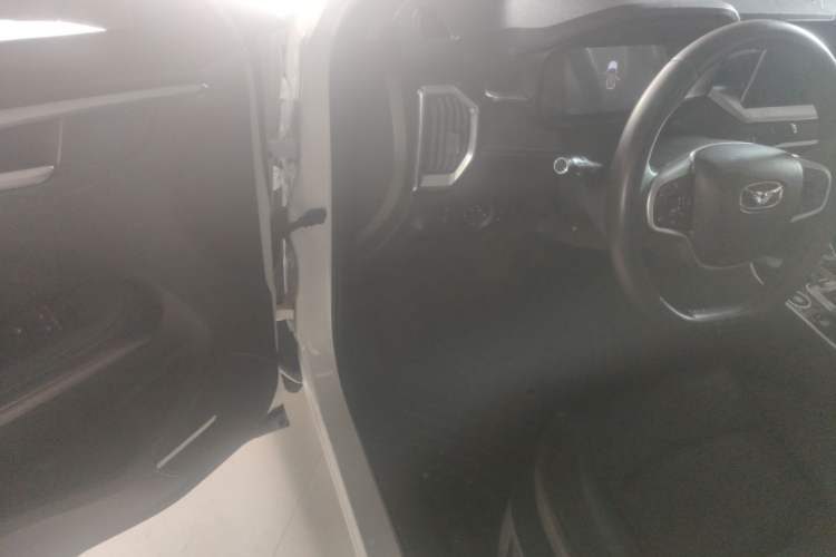Used Cowin Xuanjie 2020 Updated 1.5L CVT Zhaо Driver Seat