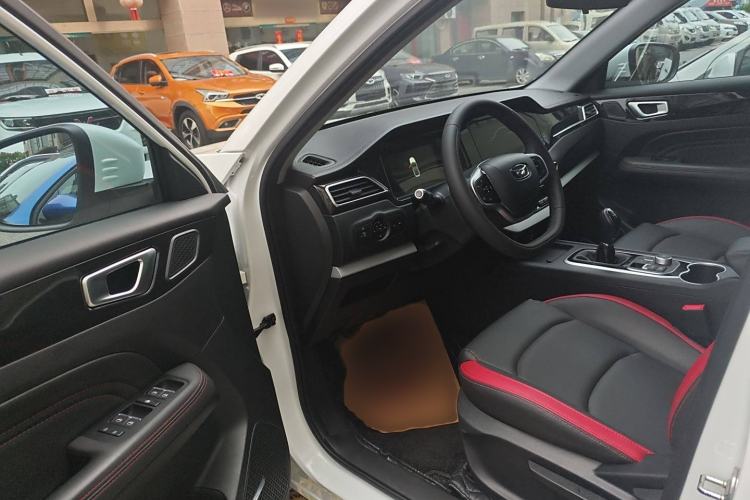 Used Cowin Xuanjie 2020 Revised Version 1.5L Manual Style Driver Seat