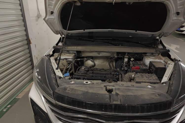 Used Cowin Xuanjie 2020 Revised Version 1.5L Manual - Yue Engine Bay Right