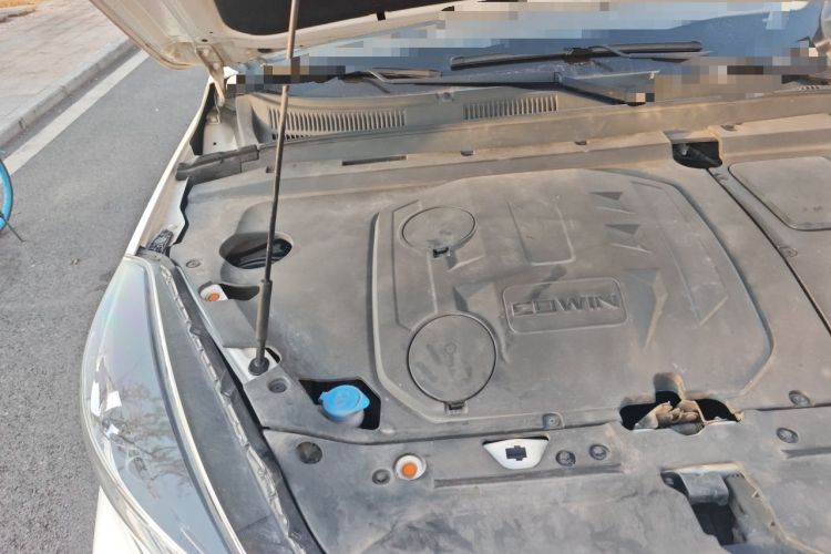 Used Cowin Xuanjie 2020 1.5L Manual Trendy Engine Bay Right