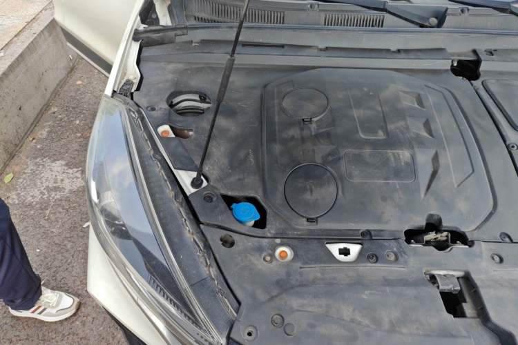 Used Cowin Xuanjie 2020 1.5L Manual Xuan Engine Bay Right