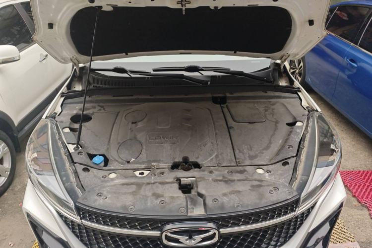Used Cowin Xuanjie 2020 Revised Version 1.5L Manual Style Engine Bay