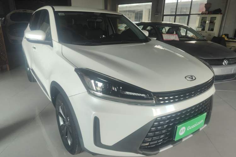Used Cowin Xuanjie 2020 Updated 1.5L CVT Zhaо Front Right 45 Deg