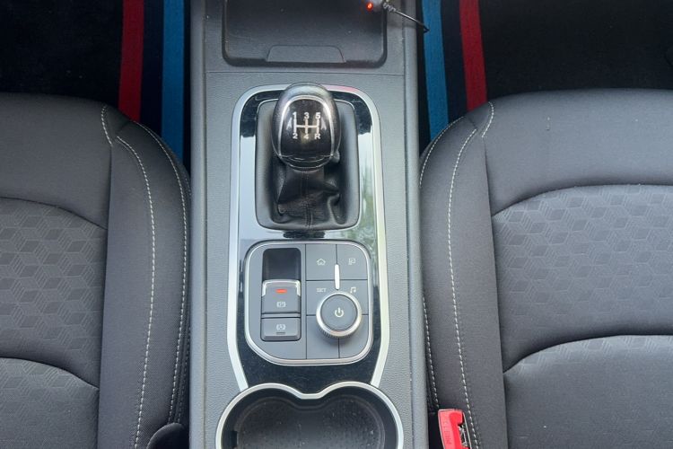 Used Cowin Xuanjie 2020 Revised Version 1.5L Manual - Yue Gear Lever