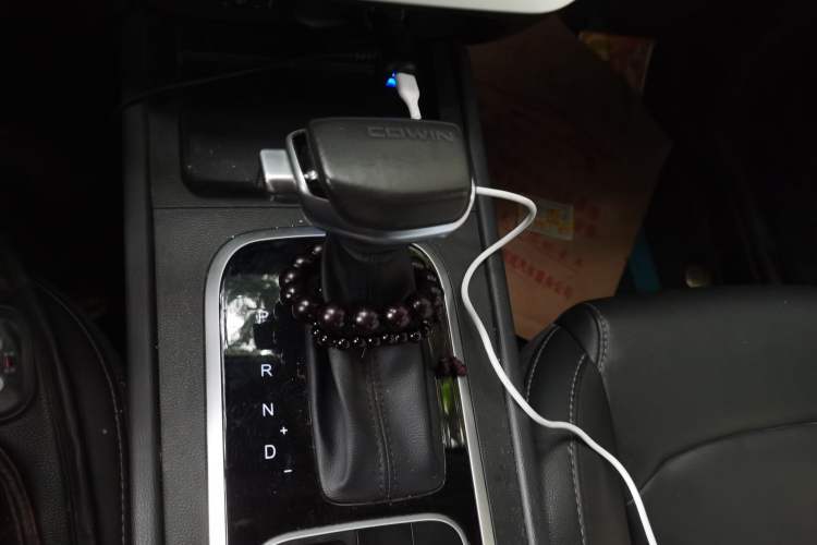Used Cowin Xuanjie 2020 1.5L CVT Zhaо Gear Lever