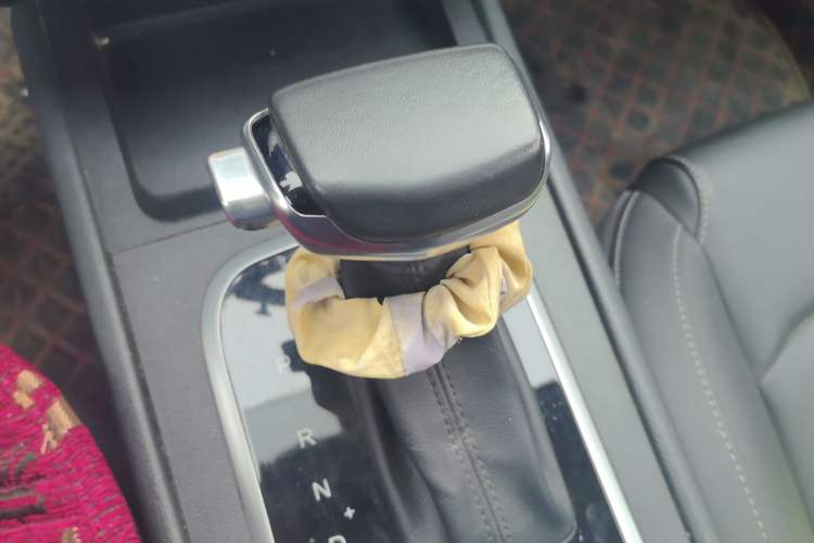 Used Cowin Xuanjie 2020 Updated 1.5L CVT Zhaо Gear Lever