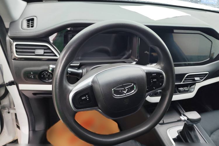 Used Cowin Xuanjie 2020 1.5L CVT Le Interior 1