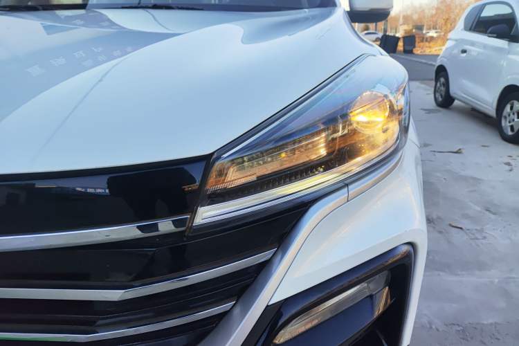 Used Cowin Xuanjie 2020 1.5L Manual Trendy Left Front Headlight