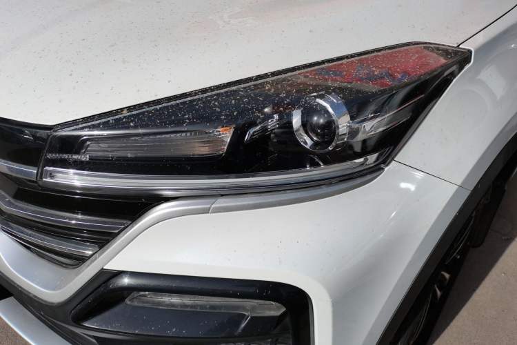 Used Cowin Xuanjie 2020 Revised Version 1.5L CVT Fun Left Front Headlight