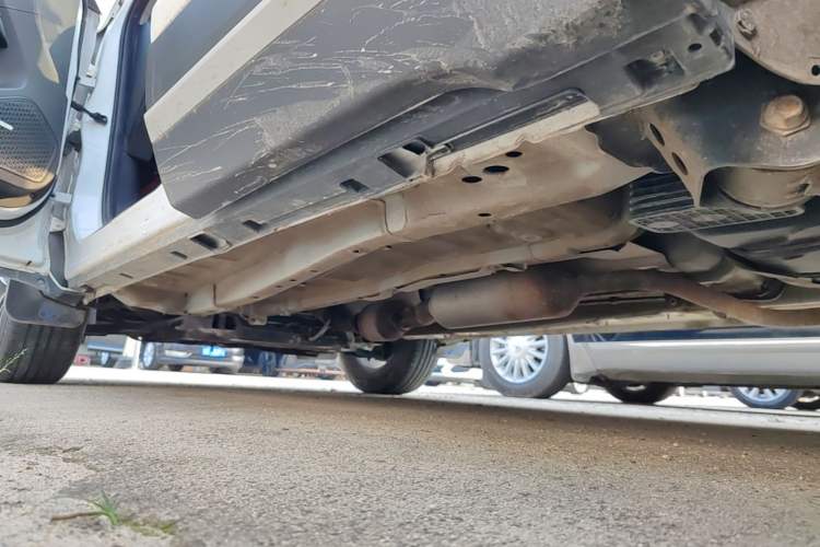 Used Cowin Xuanjie 2020 Revised Version 1.5L Manual - Yue Left Side Sill