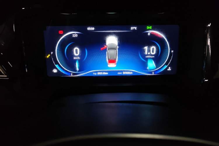 Used Cowin Xuanjie 2020 Revised Version 1.5L Manual - Yue Odometer Close Up