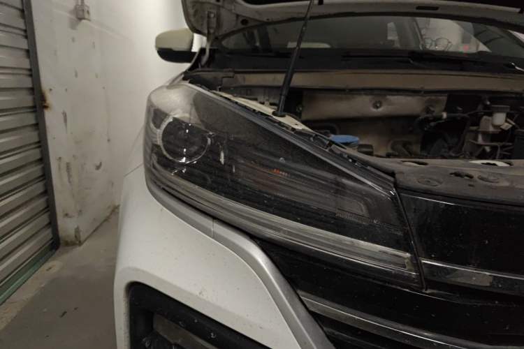 Used Cowin Xuanjie 2020 Revised Version 1.5L Manual - Yue Right Front Headlight