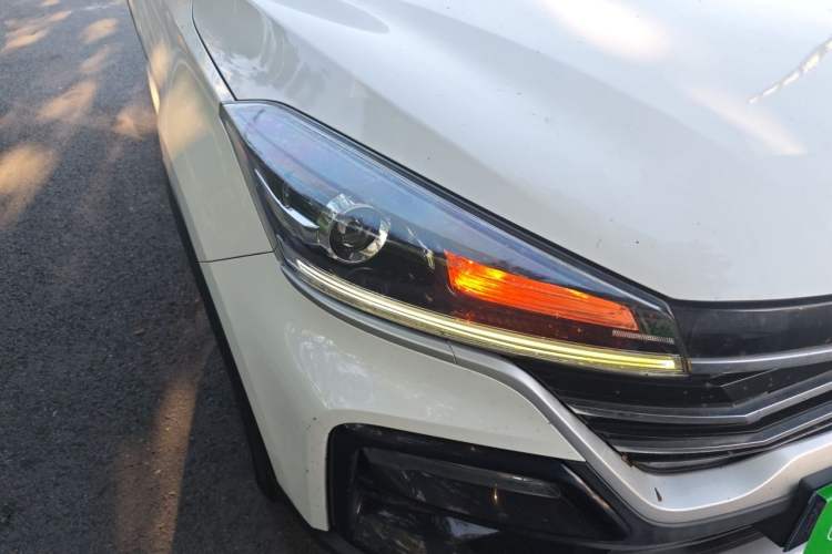 Used Cowin Xuanjie 2020 Updated 1.5L CVT Zhaо Right Front Headlight
