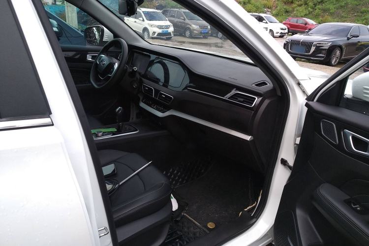 Used Cowin Xuanjie 2020 Revised Version 1.5L Manual - Yue Right Front Seat