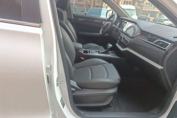 Used Cowin Xuanjie 2020 Updated 1.5L CVT Zhaо Right Front Seat