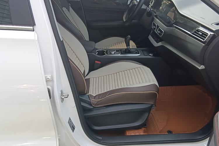 Used Cowin Xuanjie 2020 1.5L Manual Trendy Right Front Seat
