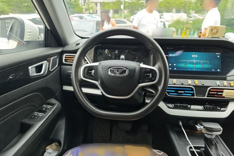 Used Cowin Xuanjie 2020 1.5L CVT Le Steering Wheel