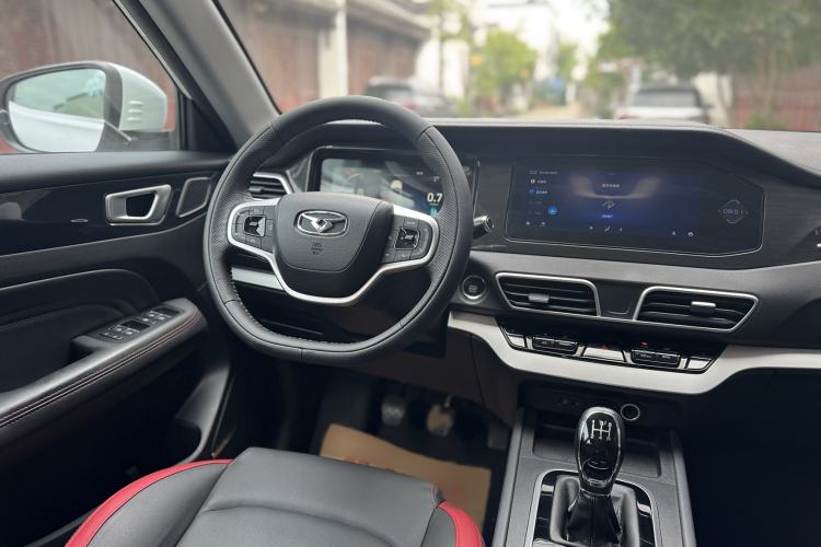 Used Cowin Xuanjie 2020 Revised Version 1.5L Manual Style Steering Wheel