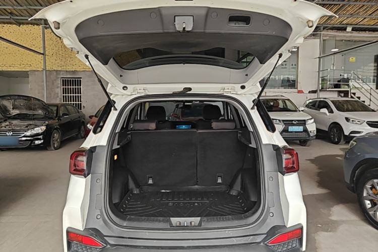 Used Cowin Xuanjie 2020 1.5L Manual Trendy Trunk