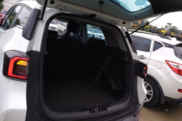 Used Cowin Xuanjie 2020 Revised Version 1.5L Manual - Yue Trunk