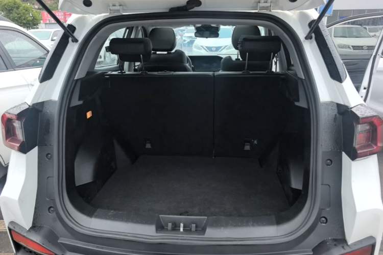 Used Cowin Xuanjie 2020 1.5L CVT Zhaо Trunk