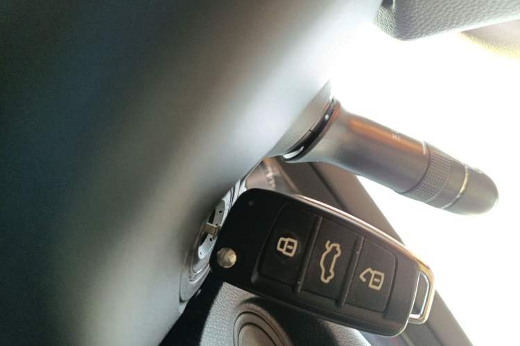 Used Cowin Xuanjie 2020 Revised Version 1.5L Manual - Yue Vehicle Key