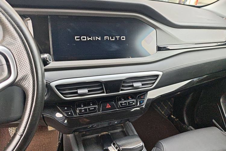 Used Cowin Xuanjie 2021 1.5L CVT Luxury Edition Audio And AC Panel