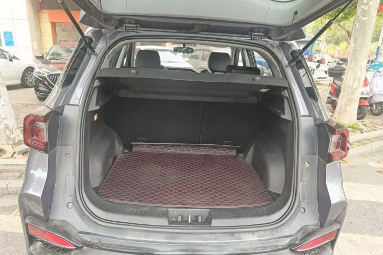 Used Cowin Xuanjie 2021 1.5L CVT Luxury Edition Trunk