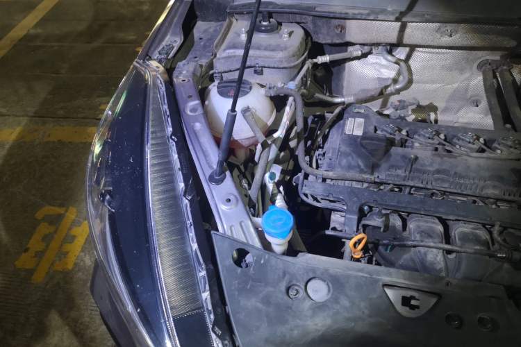 Used Cowin Xuanjie 2021 1.5L CVT Enjoyment Edition Engine Bay Right