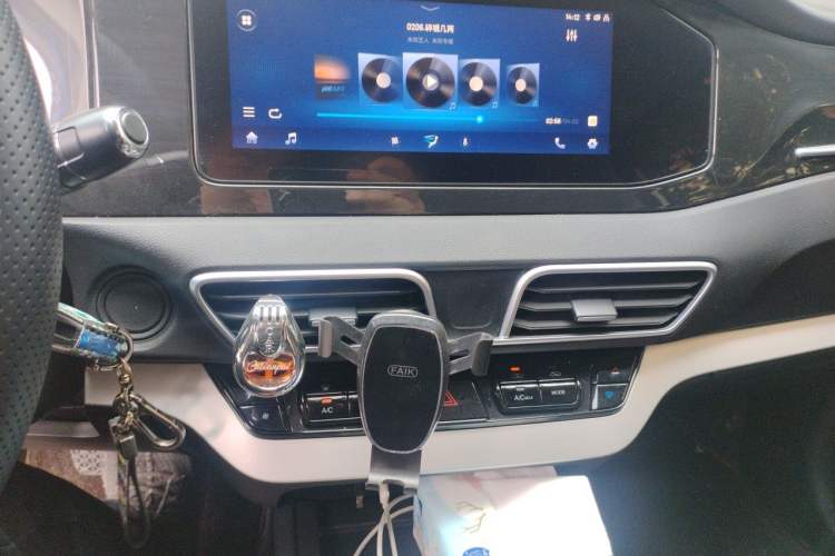 Used Cowin Xuanjie 2021 1.5L CVT Enjoyment Edition Audio And AC Panel