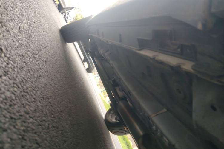 Used Cowin Xuanjie 2021 1.5L CVT Luxury Edition Chassis Front Right