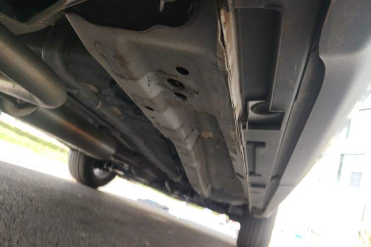 Used Cowin Xuanjie 2021 1.5L CVT Luxury Edition Chassis Rear Right