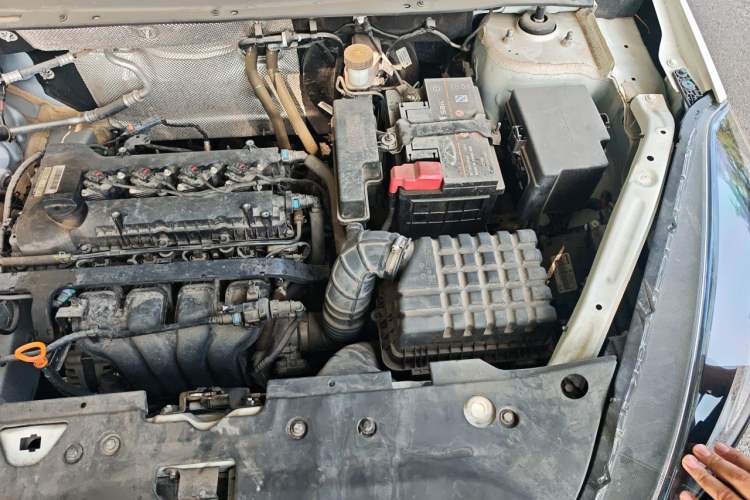 Used Cowin Xuanjie 2021 1.5L CVT Enjoyment Edition Engine Bay Left