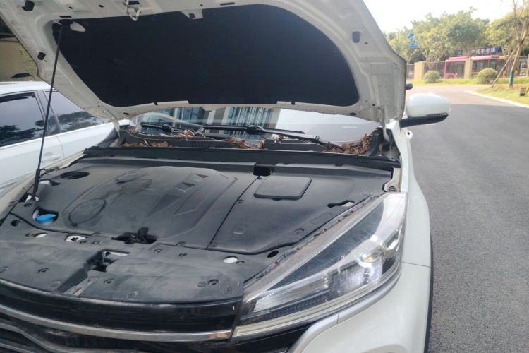 Used Cowin Xuanjie 2021 1.5L CVT Luxury Edition Engine Bay Left
