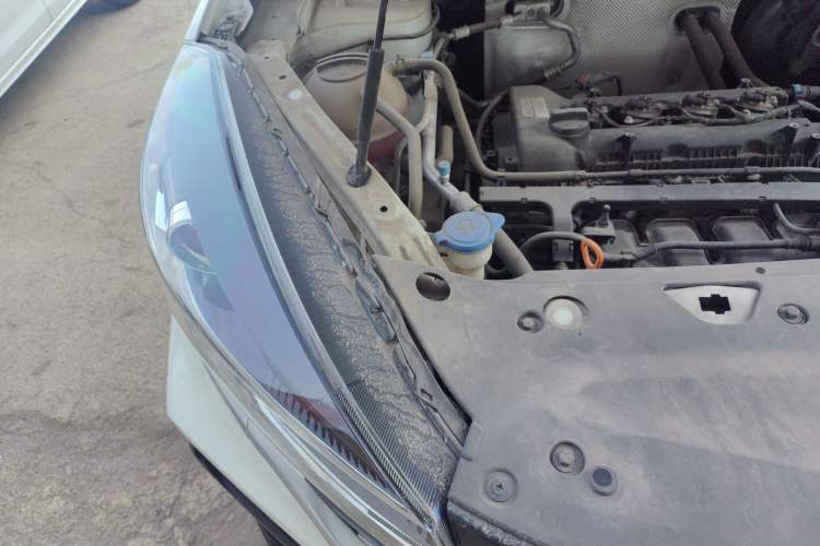 Used Cowin Xuanjie 2021 1.5L Manual Enjoyment Edition Engine Bay Right